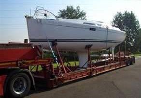 Small boat transport